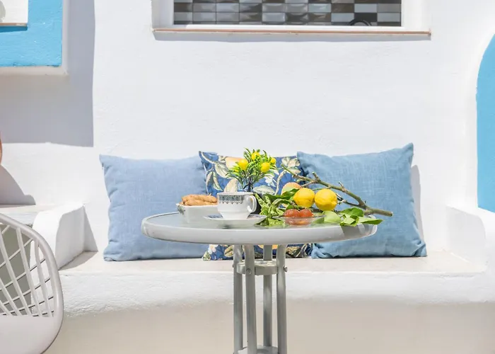 Perivoli 1-chora 別荘 *