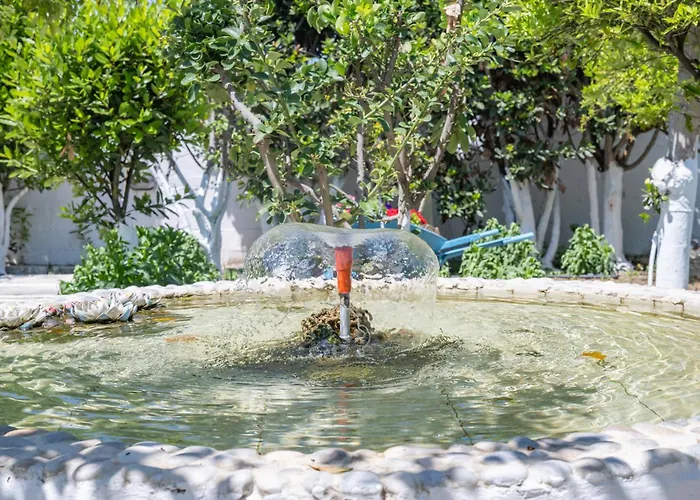 Perivoli 1-chora 別荘