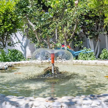 Perivoli 1-chora 펜션